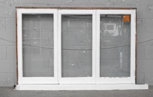 Bungalow Wooden Bi-Fold / Casement Window