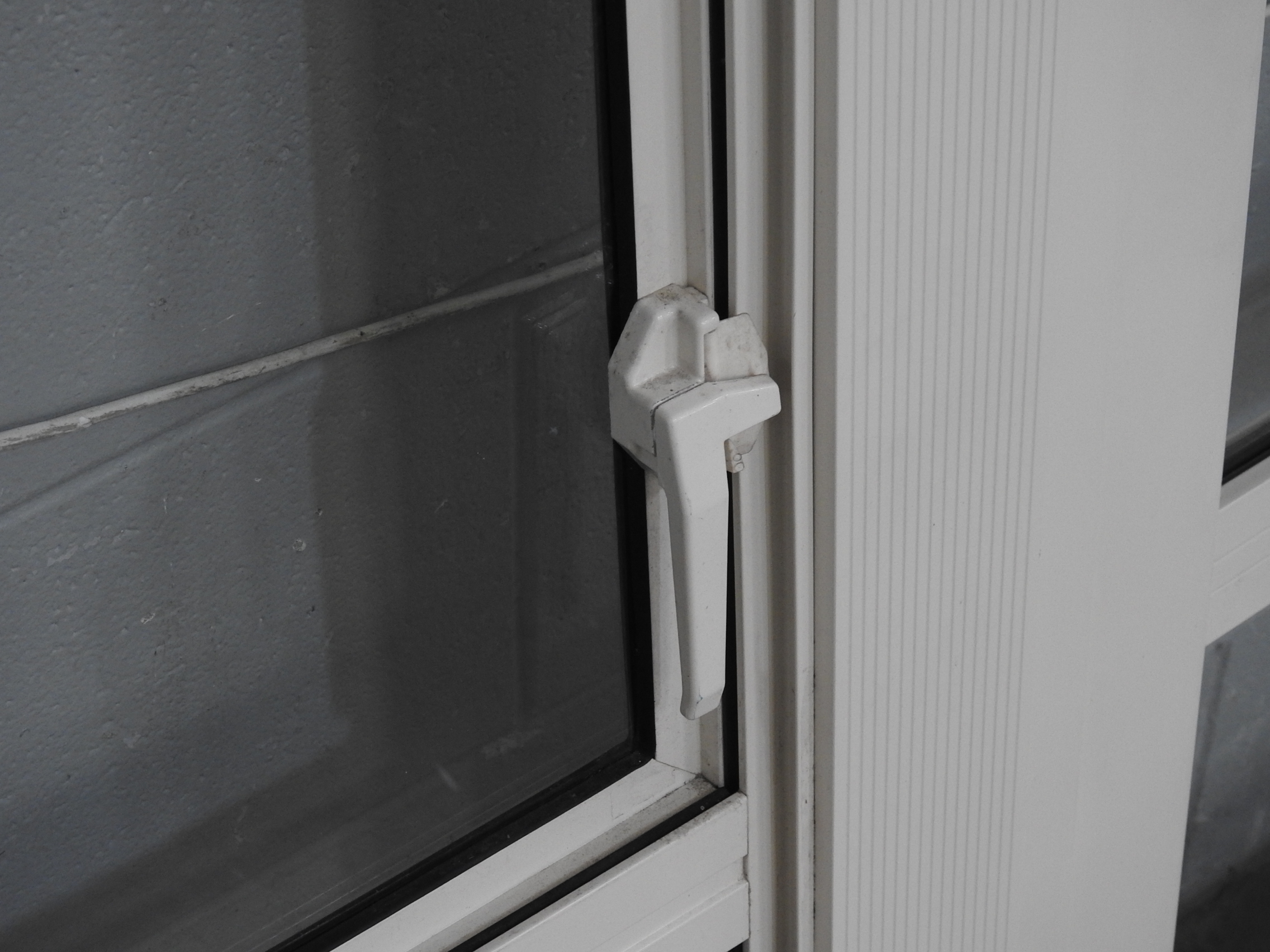 Off White Aluminium French Doors With Sidelights