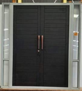 Mint green aluminium cedar door