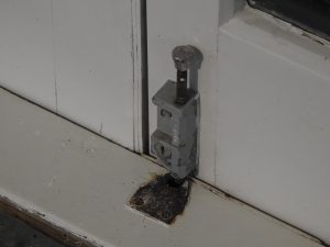 Wooden 4 Light French Doors Hung in Frame/Jamb