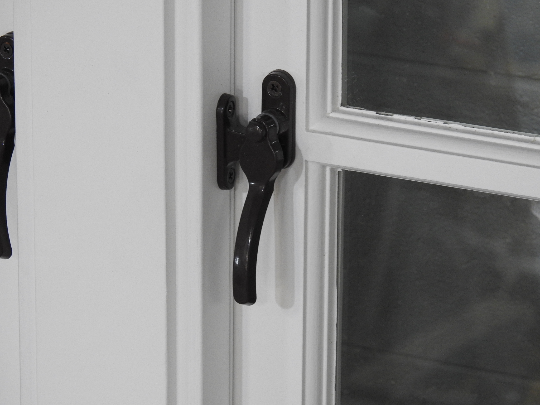 Colonial Style Wooden Casement Window