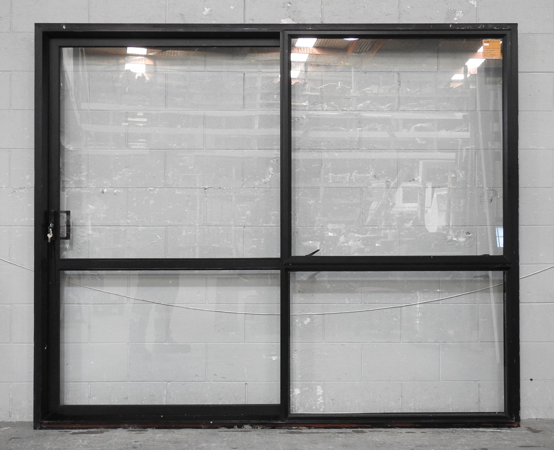 Black Aluminium Sliding Door With Awning Window