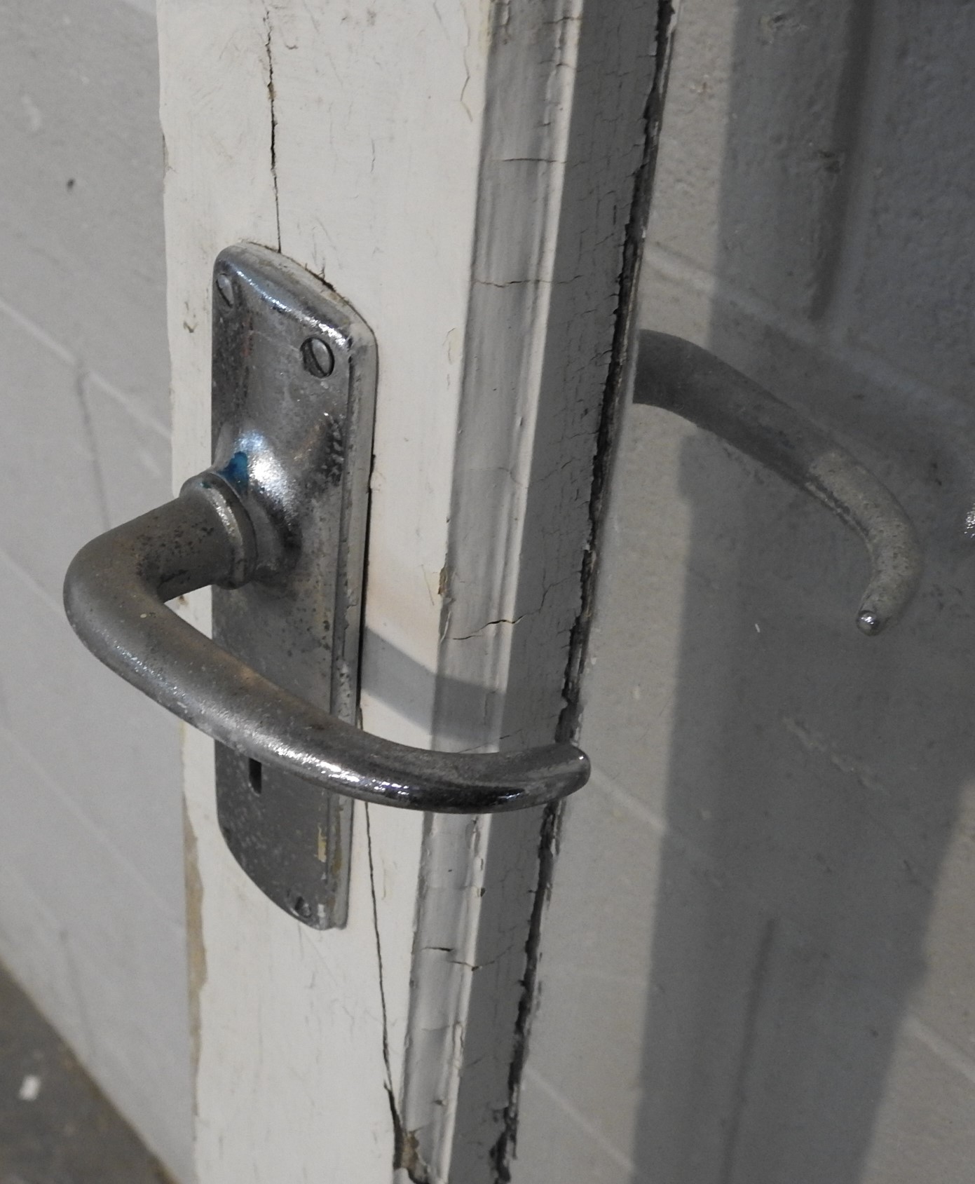 Wooden Bungalow 9 Light Entry Door - Unhung