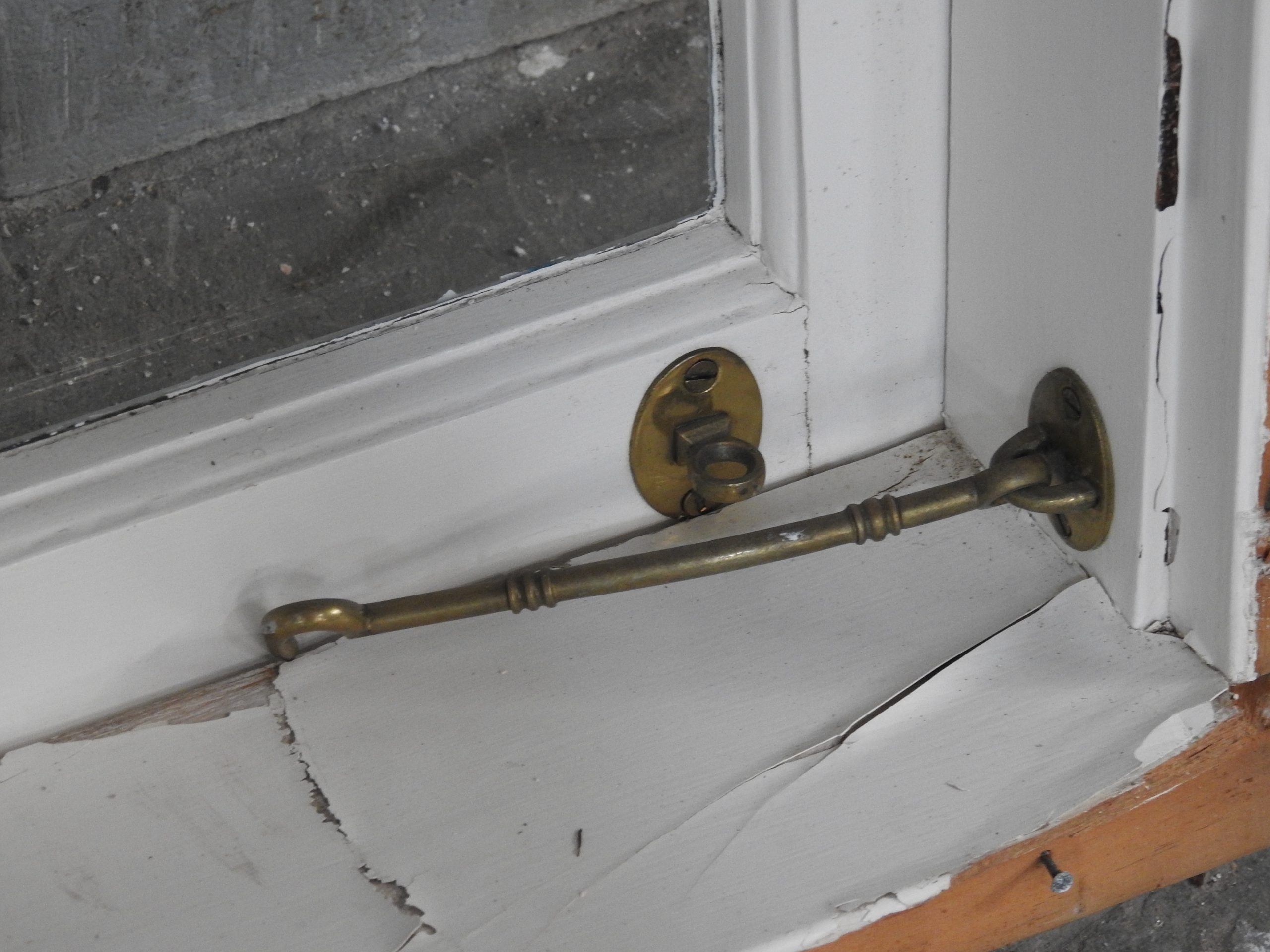 Bungalow Wooden Casement Window