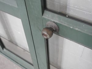 Permanent Green Aluminium Bi-Fold Doors