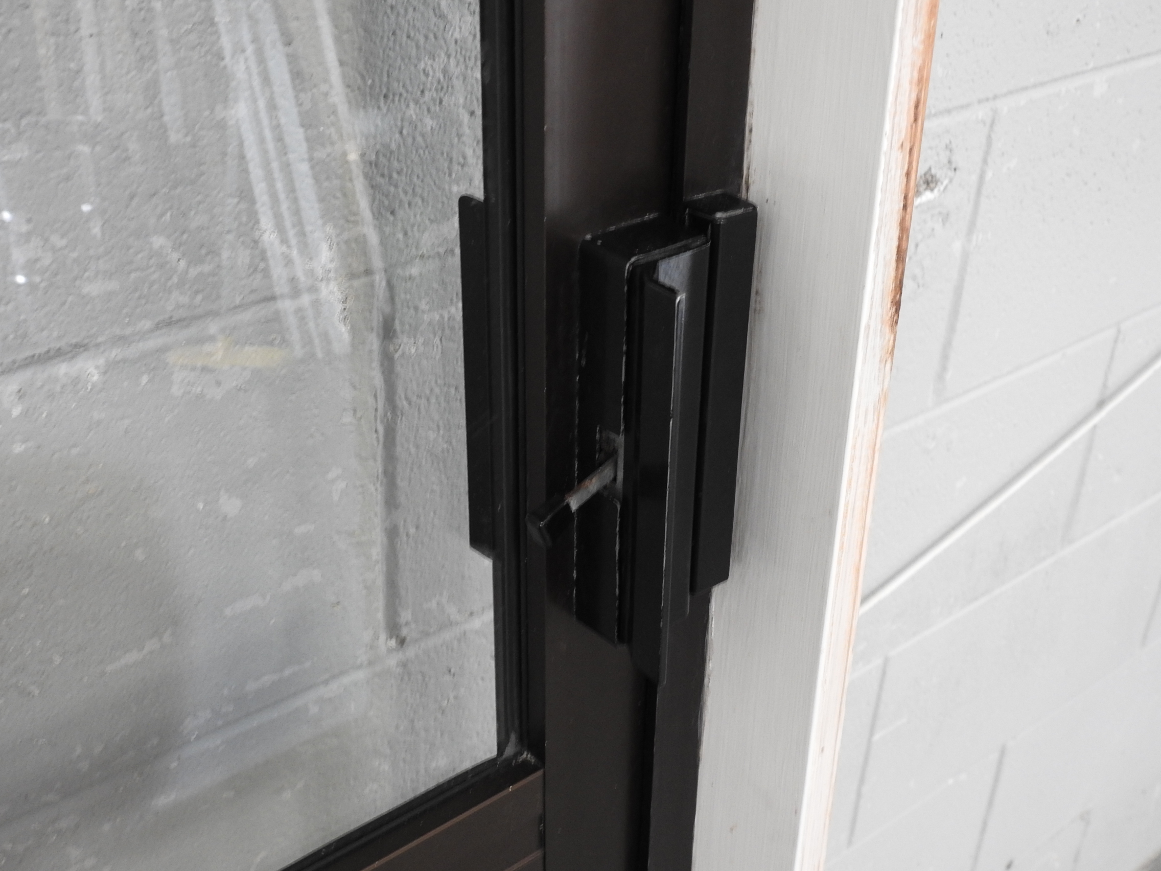 Bronze Aluminium Sliding Door With Two Awning Windows