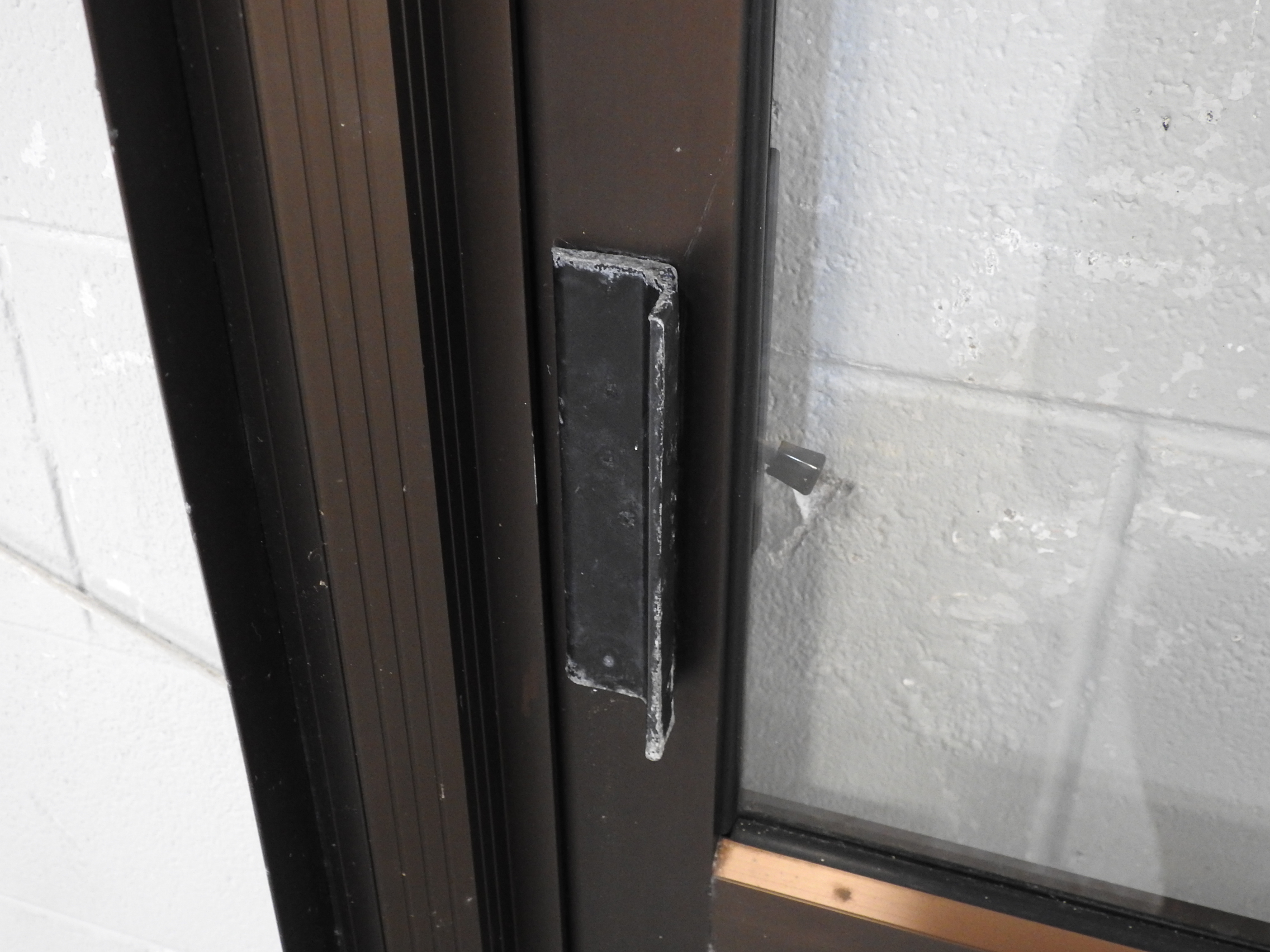 Bronze Aluminium Sliding Door With Two Awning Windows