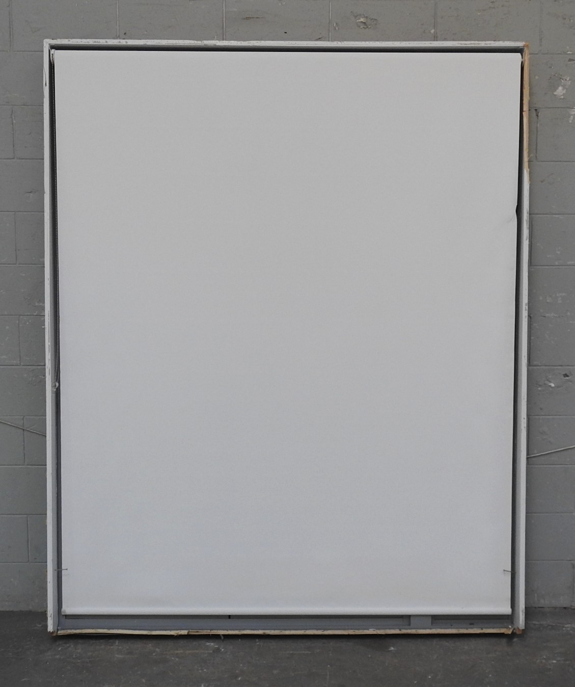 Silver Pearl Aluminium Bi-Fold Door Double Glazed