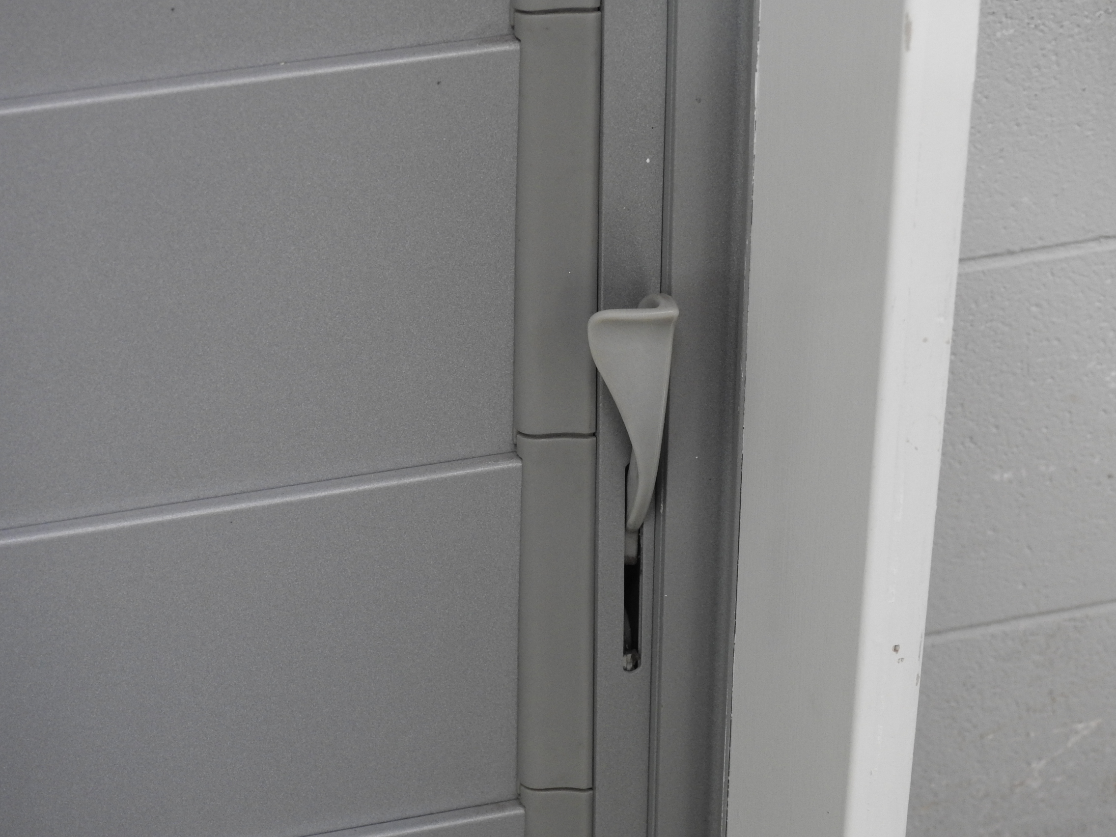 Silver Pearl Aluminium Bi-Fold Door Double Glazed