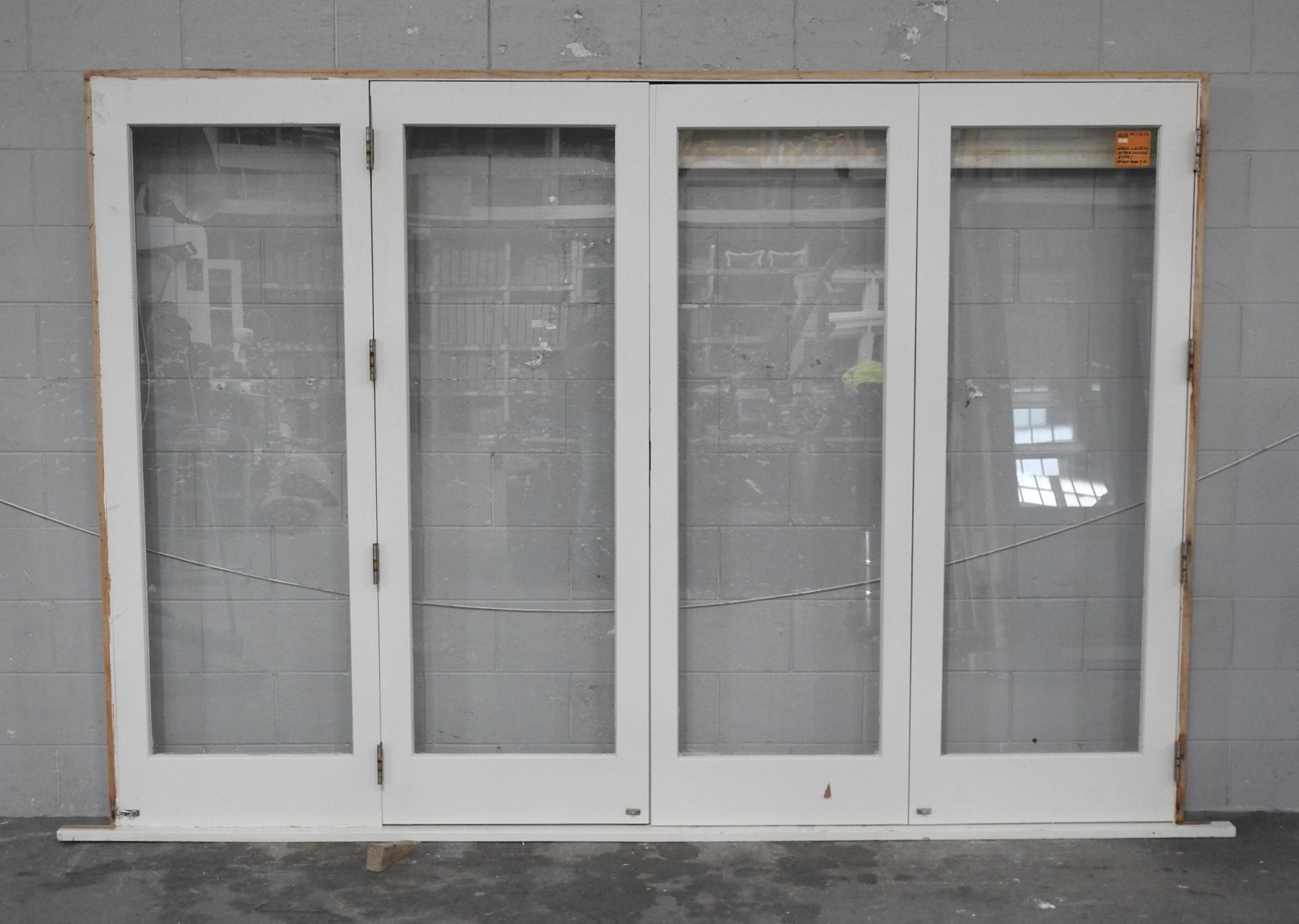 Wooden Bi-Fold Doors - Cantilever Type