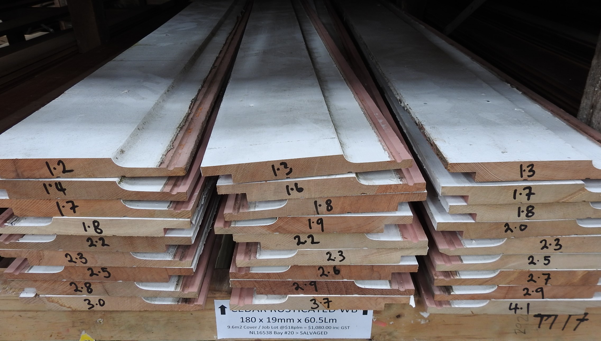 Cedar Rusticated Weatherboard - 60Lm Job Lot