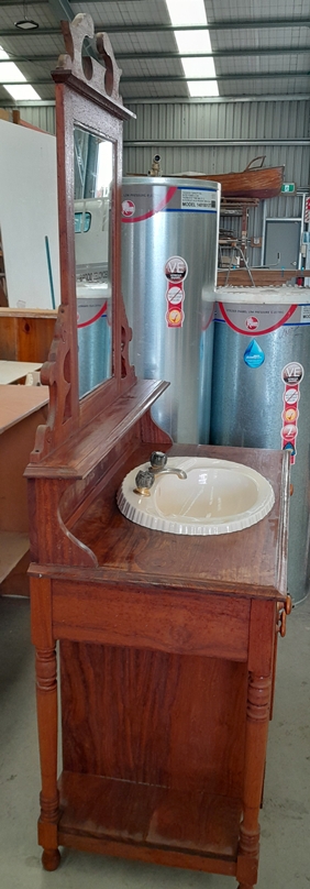Beautiful solid timber Vanity