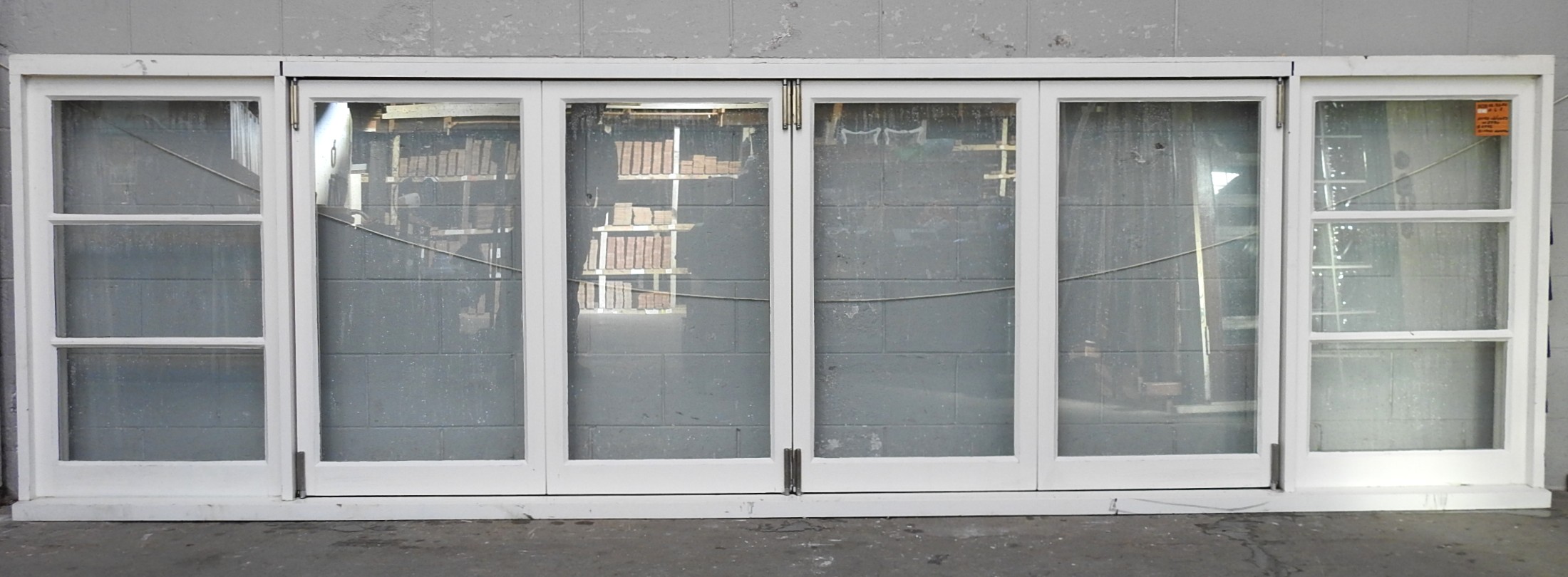 Wooden Bi-Fold Window - Middle opening