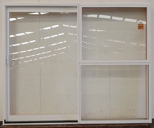 Brand New- Matt Appliance White Aluminium Sliding Door