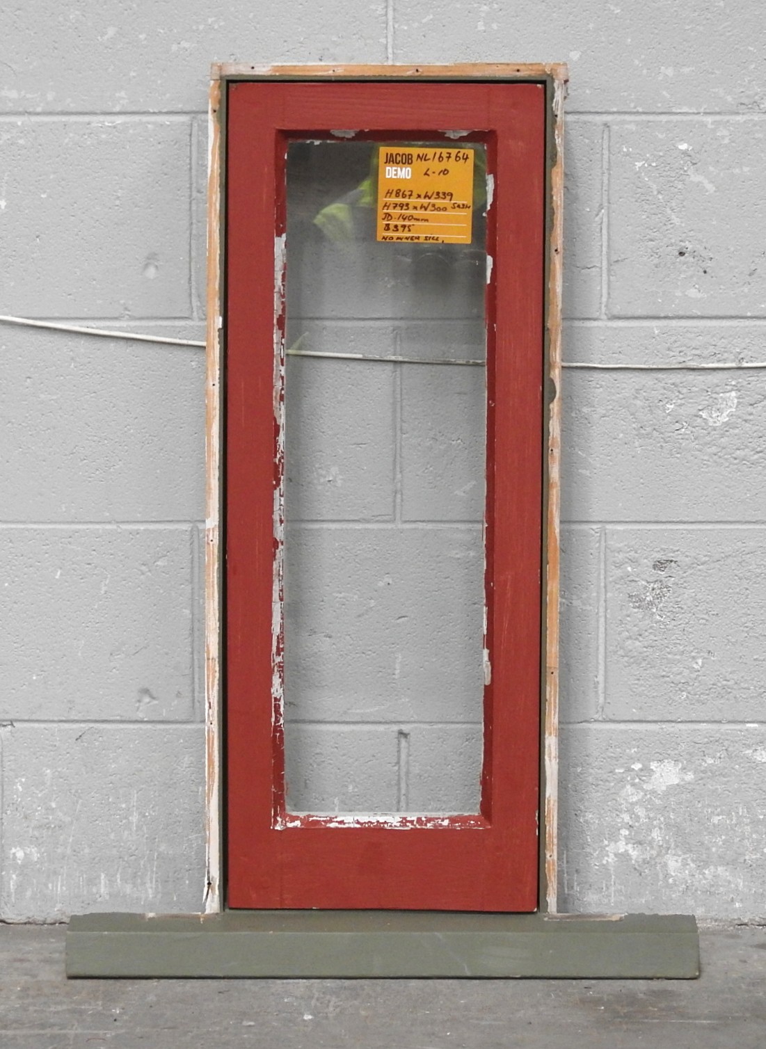 Wooden Single Awning Portrait Window - Bottom Opening