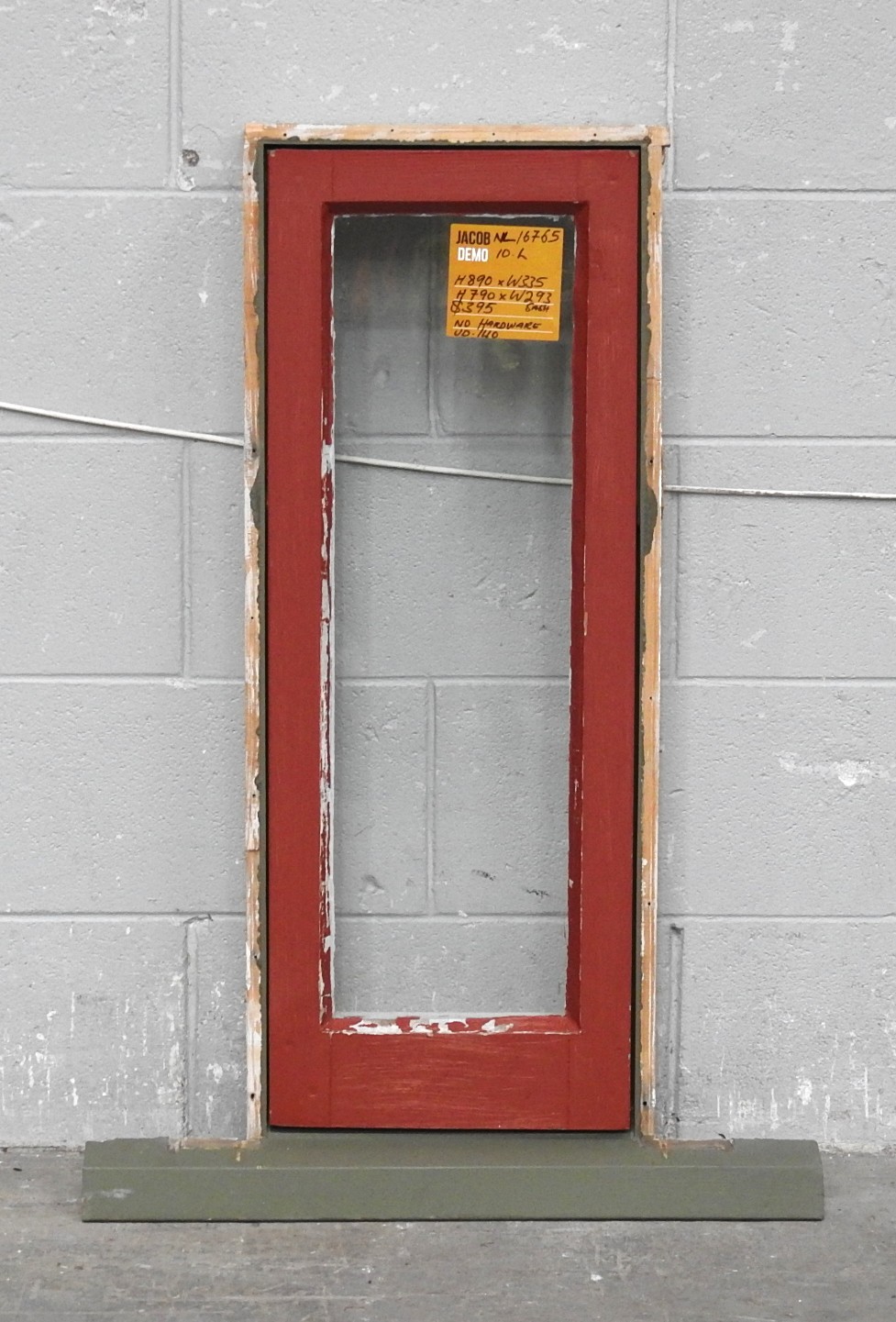 Wooden Single Awning Portrait Window - Bottom Opening
