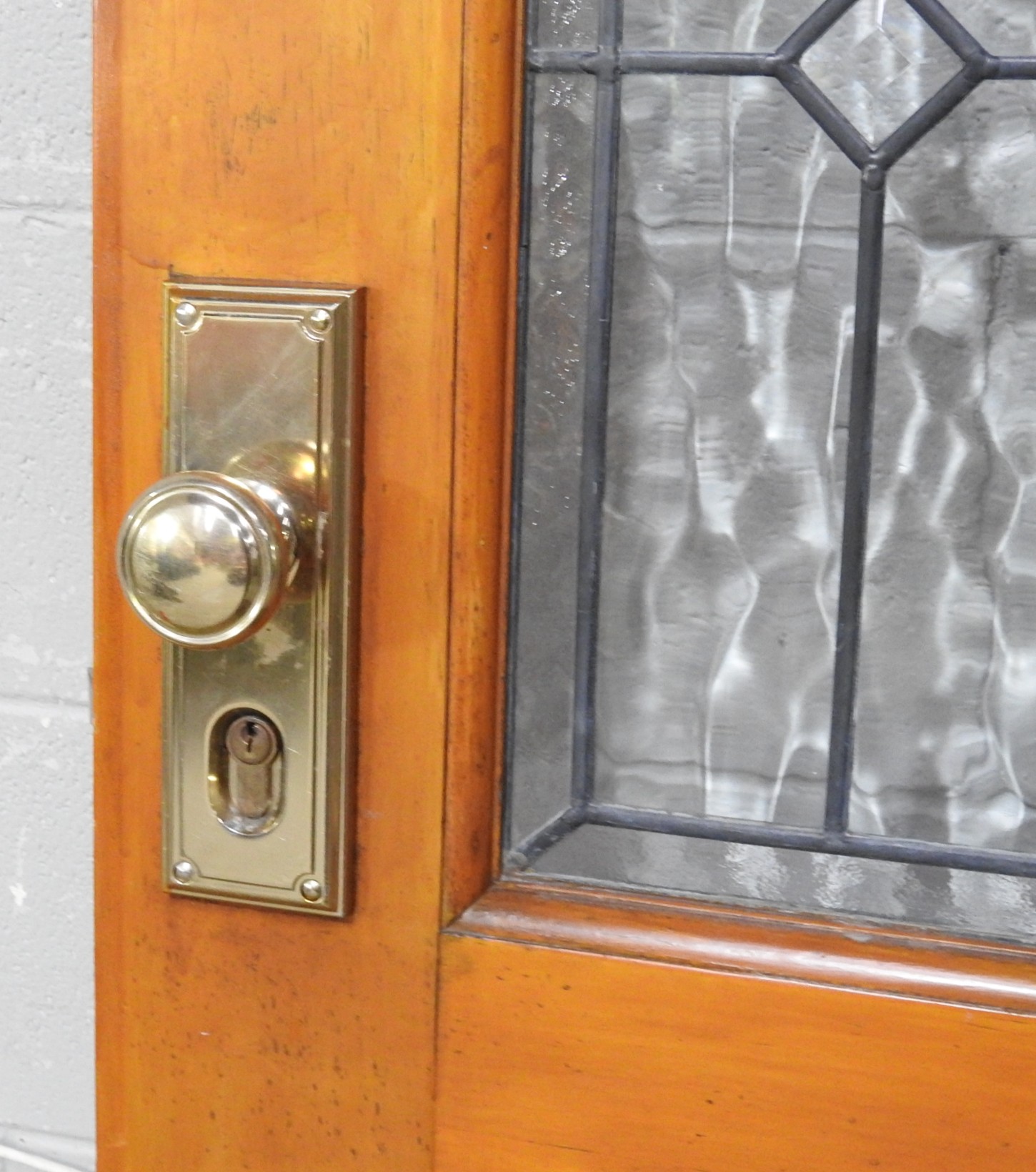 Wooden Villa Style Leadlight Door - Unhung