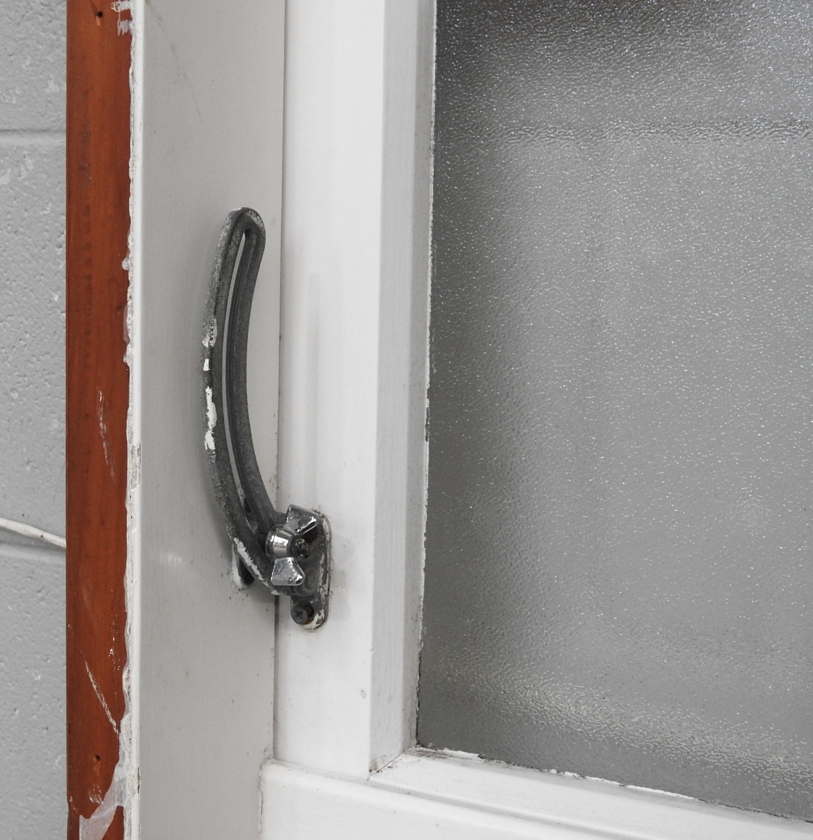 Wooden Single Awning Portrait Window